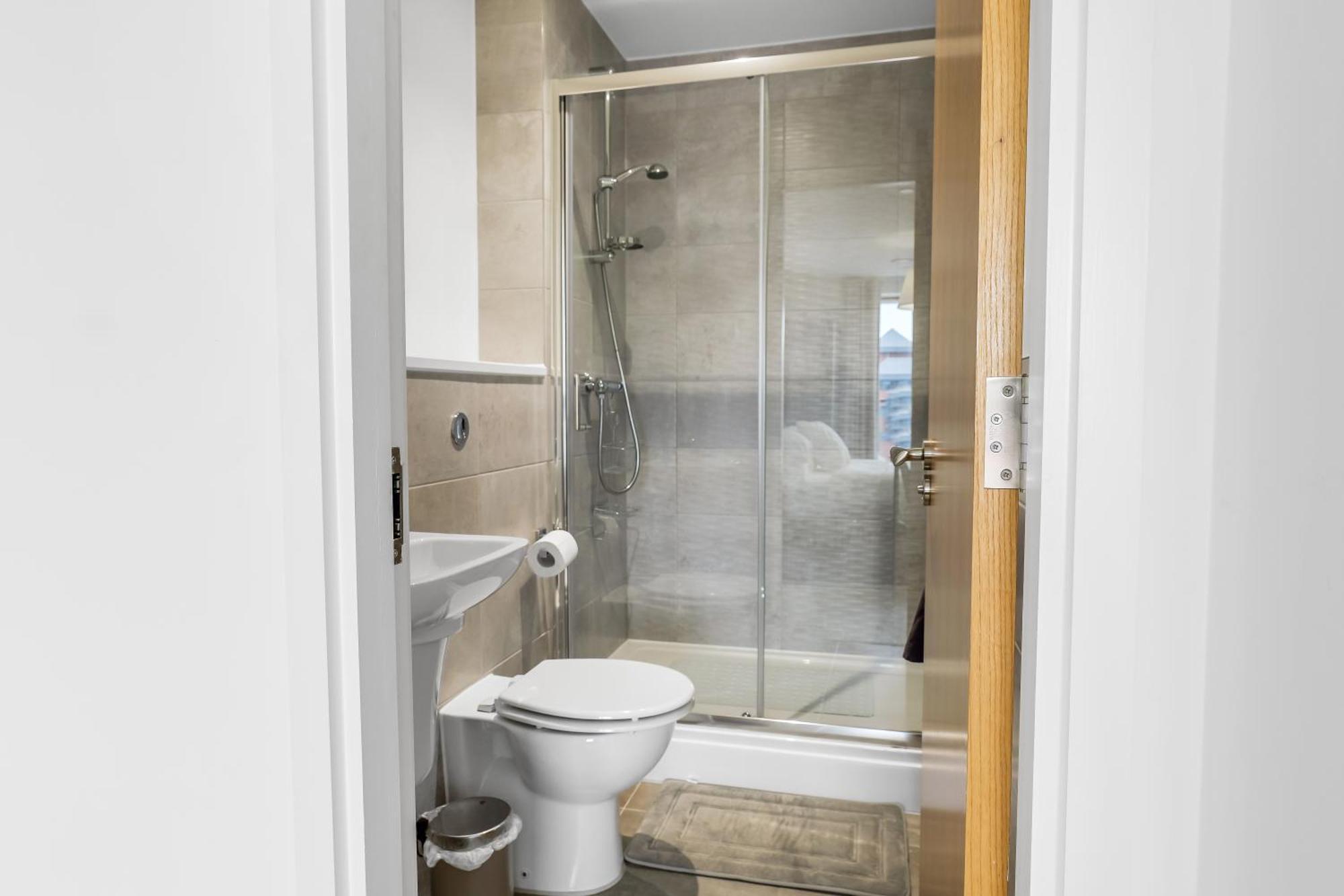High Rise 2 Bedroom & 2 Bath Apartment With Parking, Balcony & Amazing View Mánchester Exterior foto